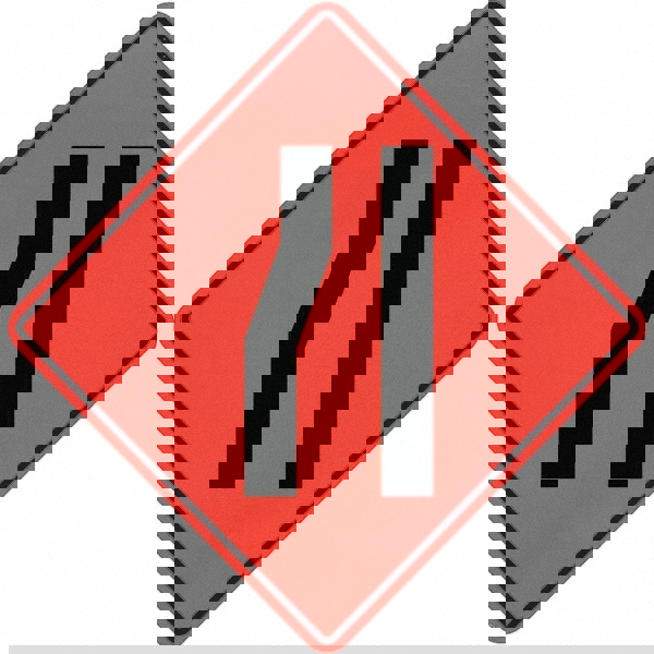 Traffic Control Sign: Triangle